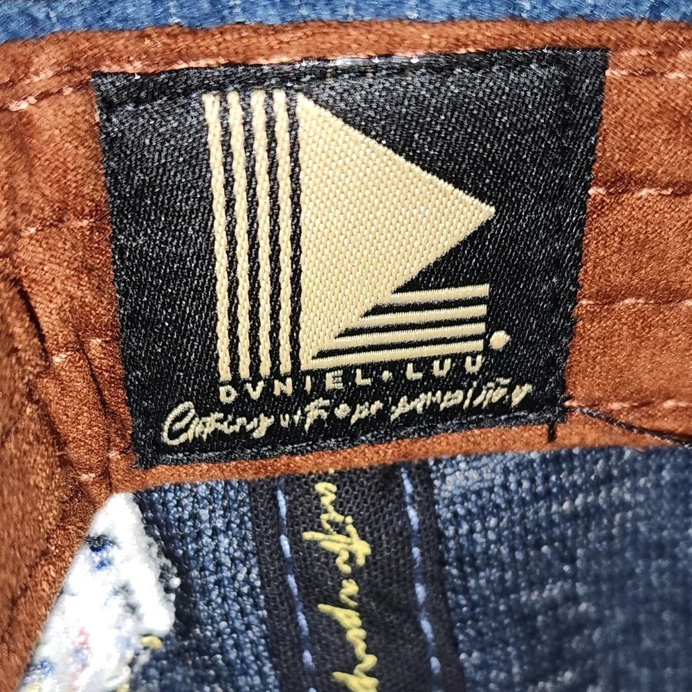 Authentic Blazendary NYC Premium Corduroy Hat New Never Worn - Picture 7 of 7
